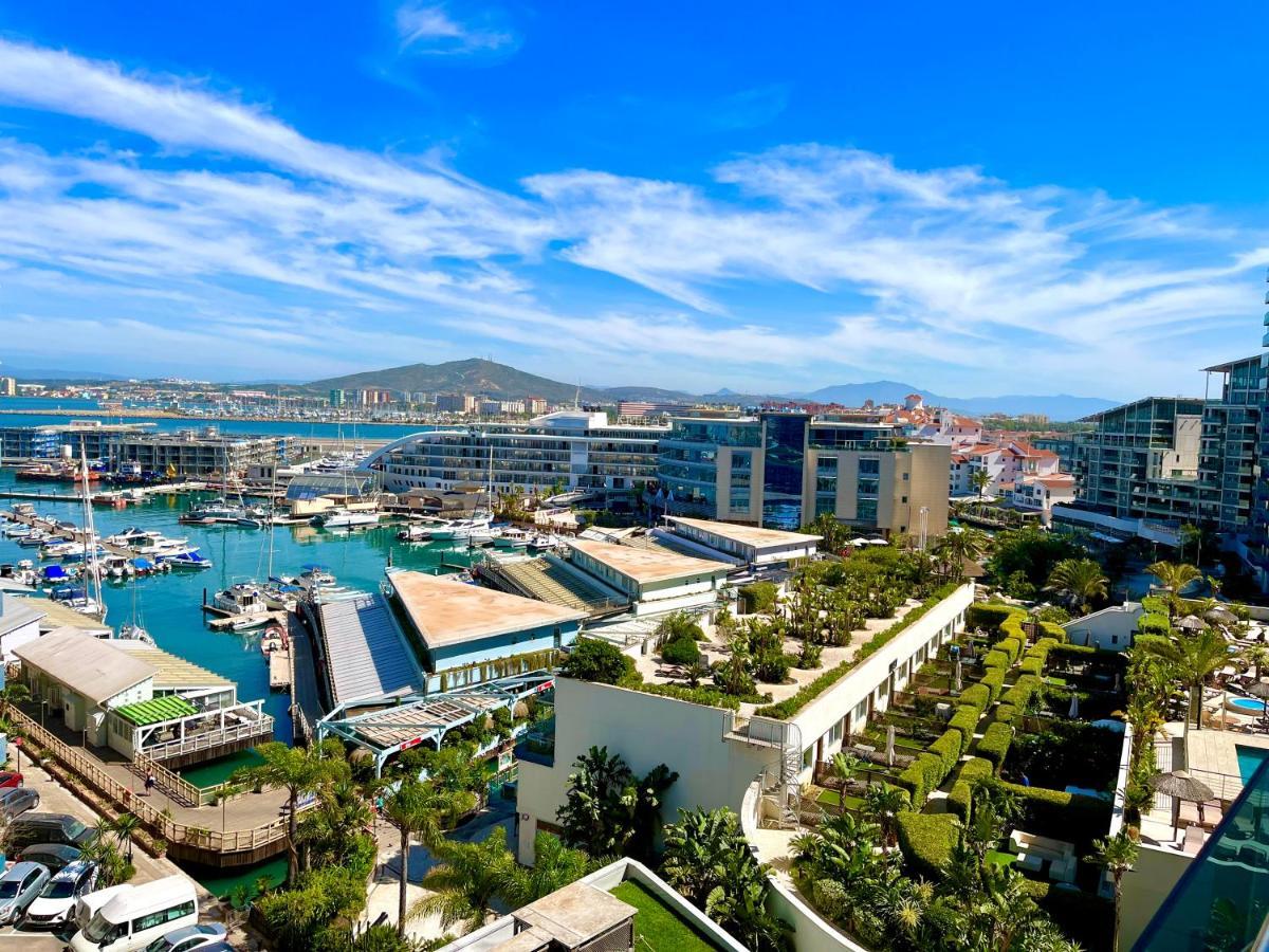 Ocean Village Lovely 2 Bedroom Apartment Gibilterra Esterno foto